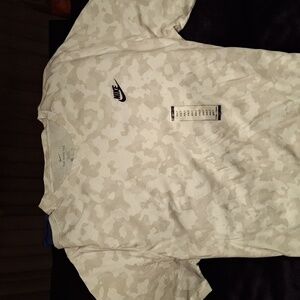 New nike shirt